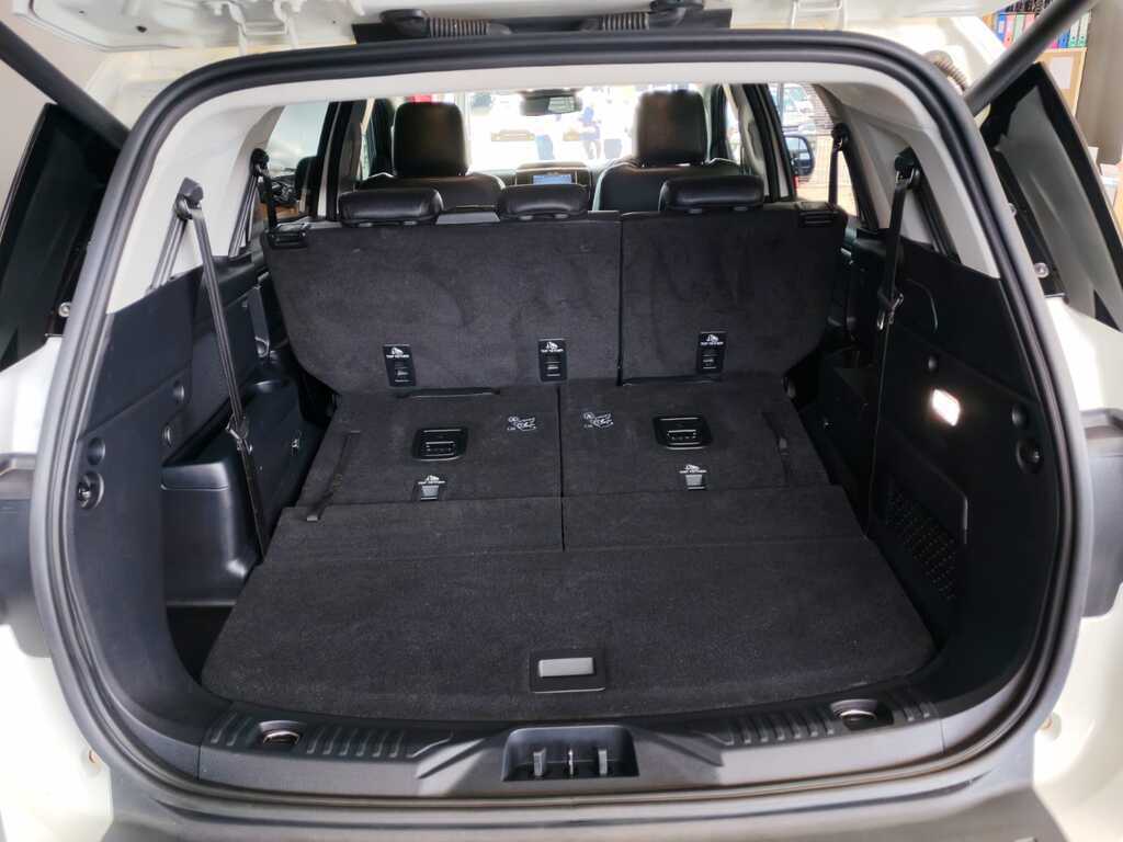 FORD EVEREST EVEREST 2.0D BI-TURBO SPORT A/T - 9