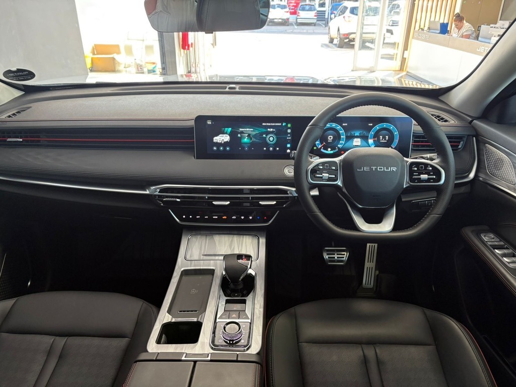 JETOUR X70 X70 PLUS 1.5T MOMENTUM