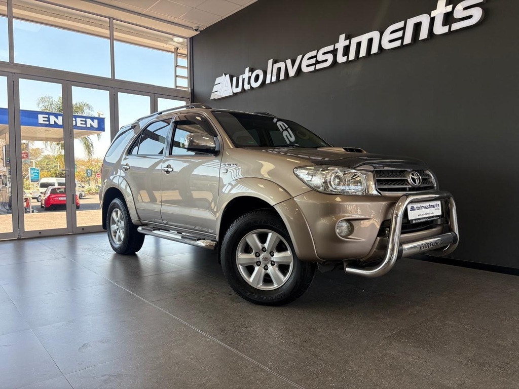 TOYOTA FORTUNER FORTUNER 3.0D-4D R/B 4X4 - 1