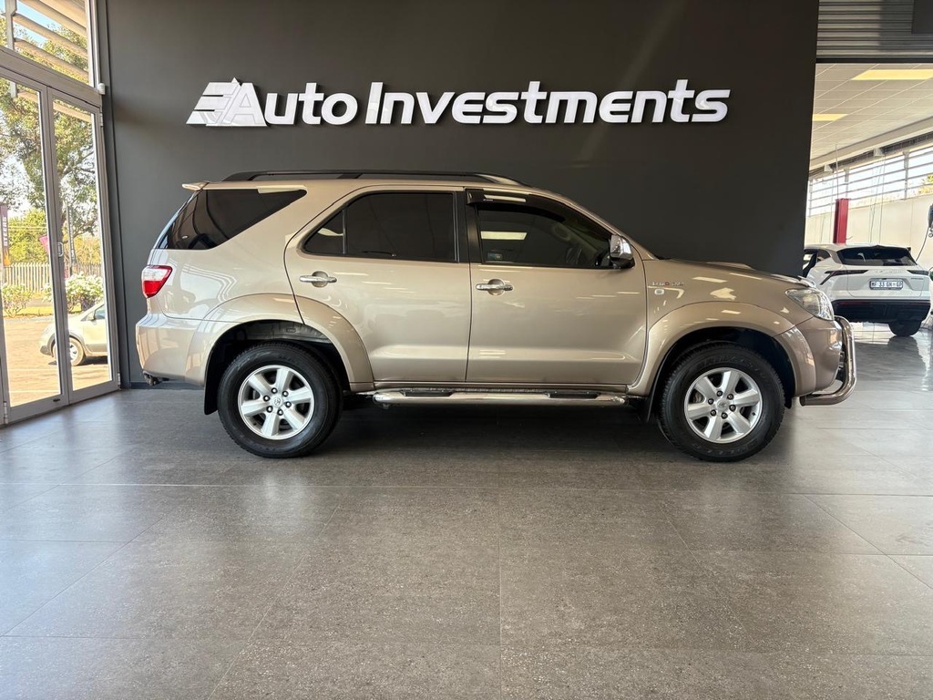 TOYOTA FORTUNER FORTUNER 3.0D-4D R/B 4X4 - 3