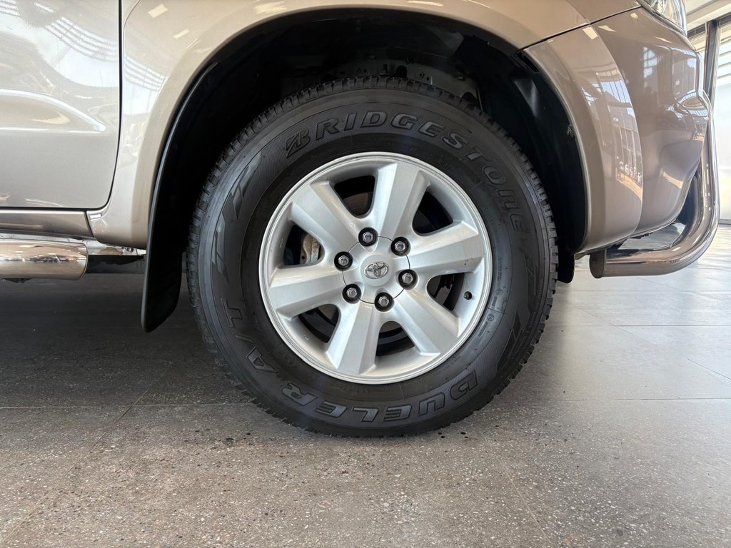 TOYOTA FORTUNER FORTUNER 3.0D-4D R/B 4X4 - 7