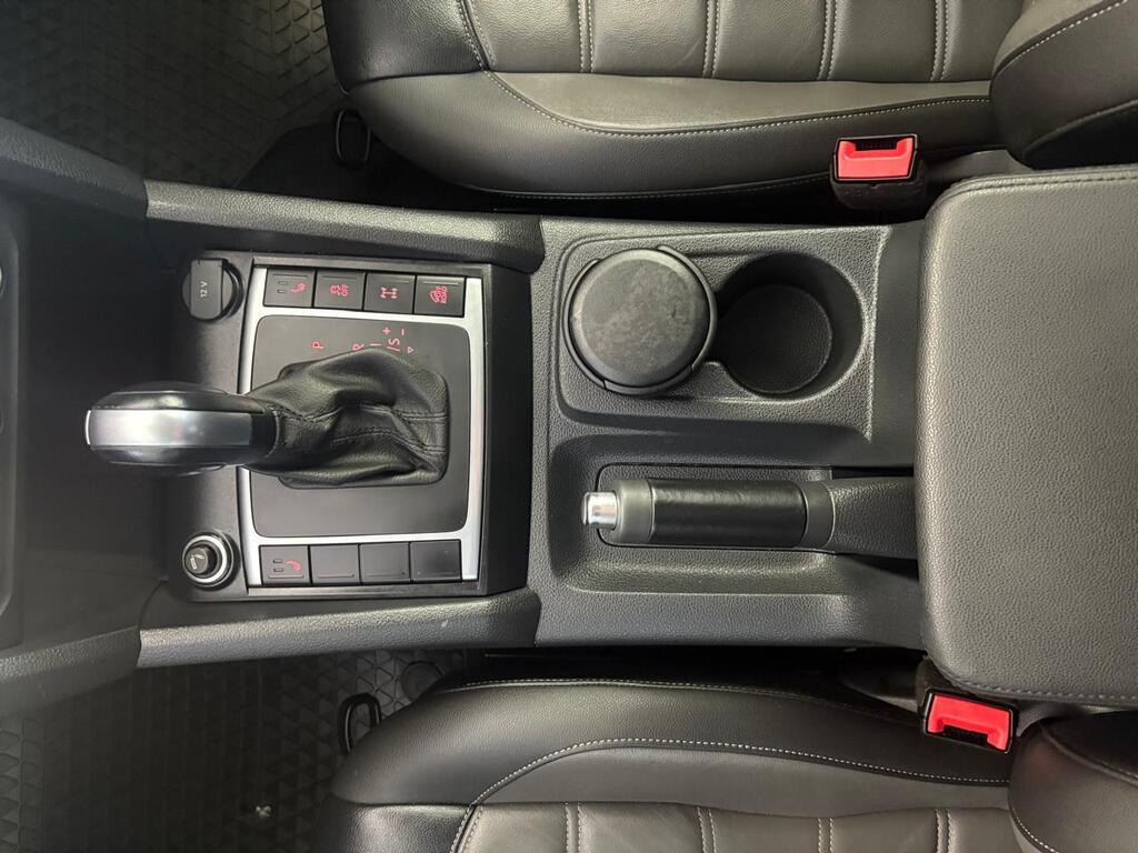 VOLKSWAGEN AMAROK AMAROK 3.0TDi H-LINE 190KW 4MOT A/T D/C P/U
