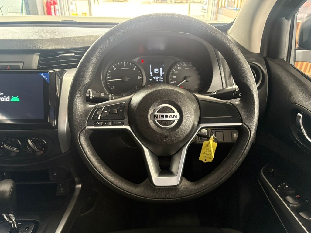 NISSAN NAVARA NAVARA 2.5DDTi SE A/T D/C P/U