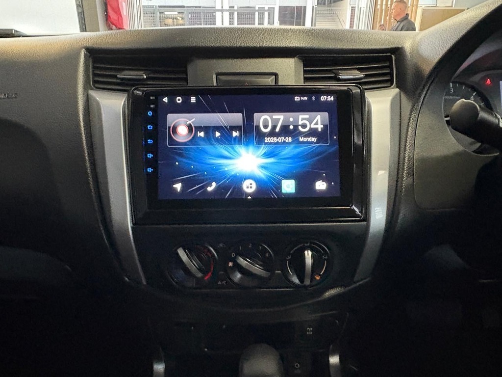 NISSAN NAVARA NAVARA 2.5DDTi SE A/T D/C P/U