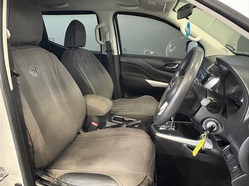 NISSAN NAVARA NAVARA 2.5DDTi SE A/T D/C P/U