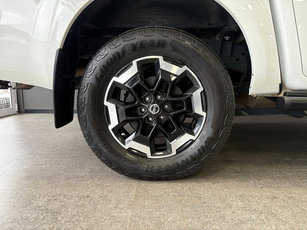 NISSAN NAVARA NAVARA 2.5DDTi SE A/T D/C P/U