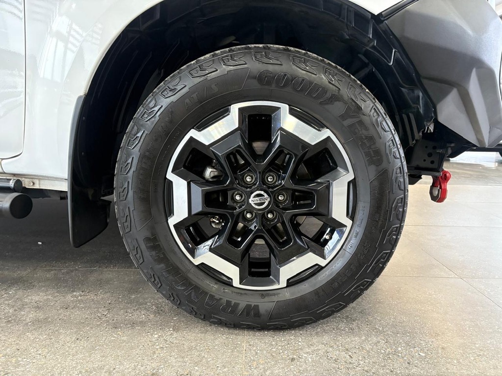 NISSAN NAVARA NAVARA 2.5DDTi SE A/T D/C P/U