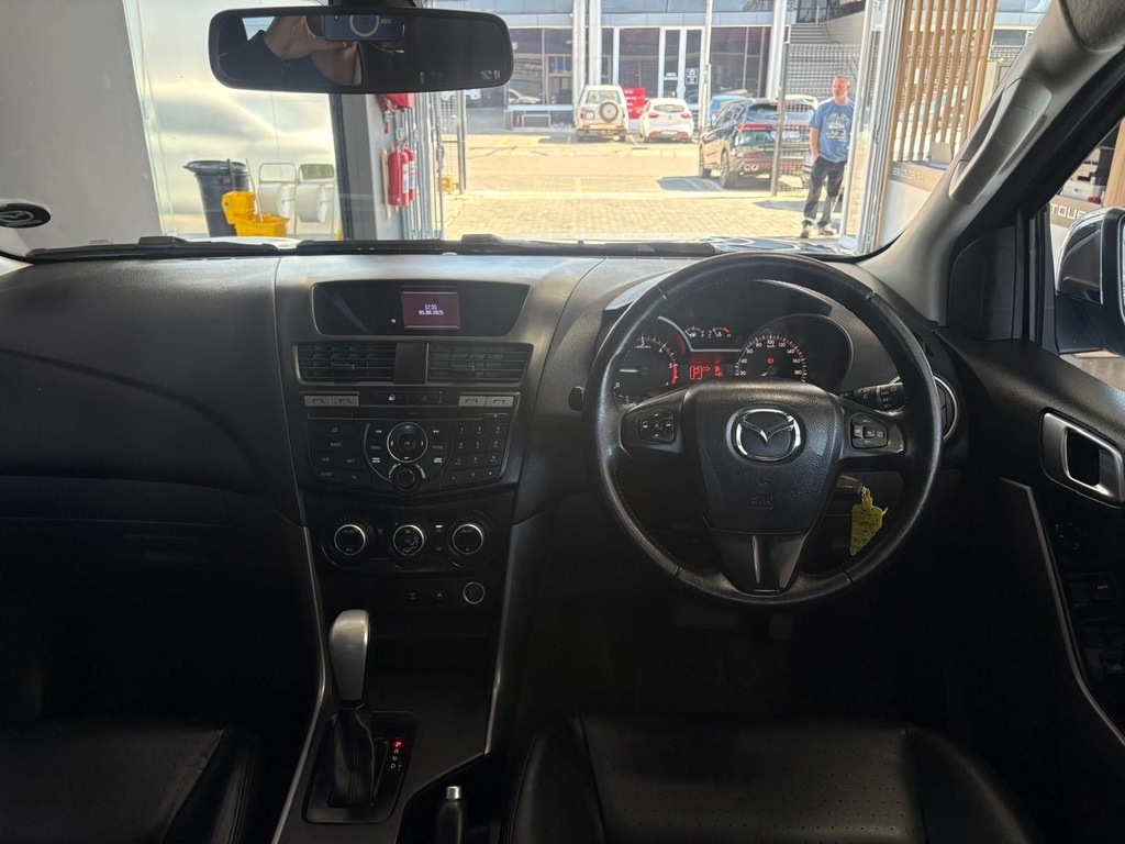 MAZDA BT 50 SERIES BT-50 2.2TDi SLE A/T P/U D/C - 12