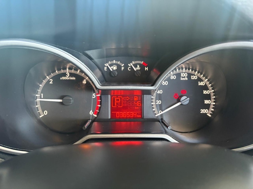 MAZDA BT 50 SERIES BT-50 2.2TDi SLE A/T P/U D/C - 14