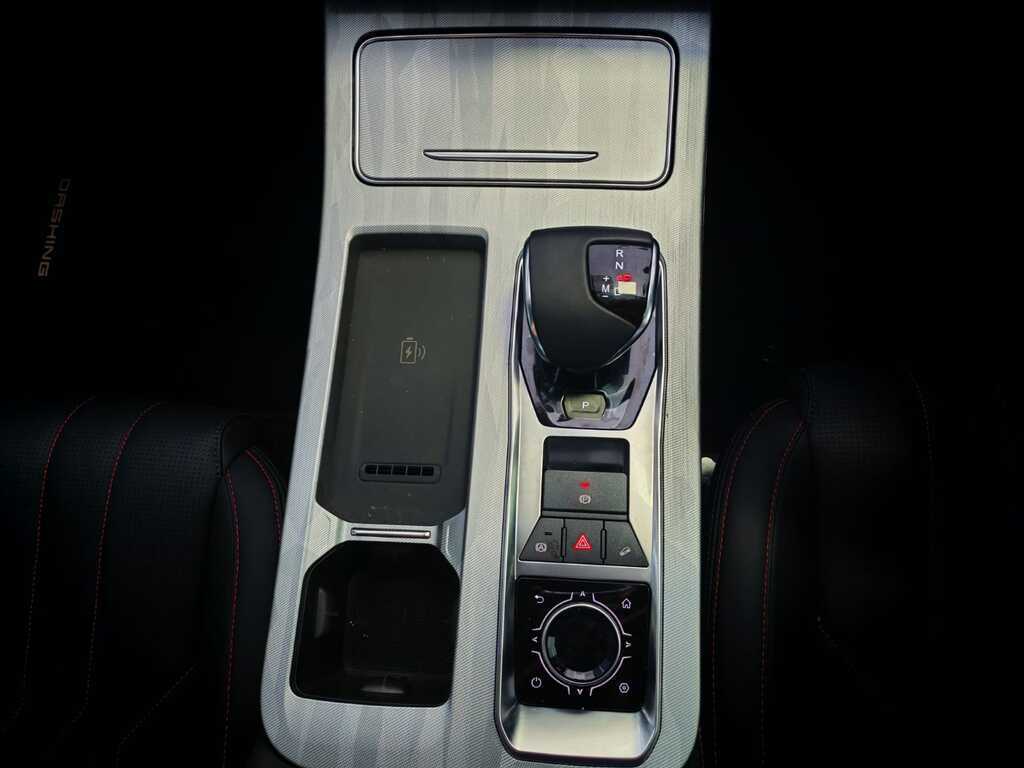 JETOUR DASHING DASHING 1.5T MOMENTUM