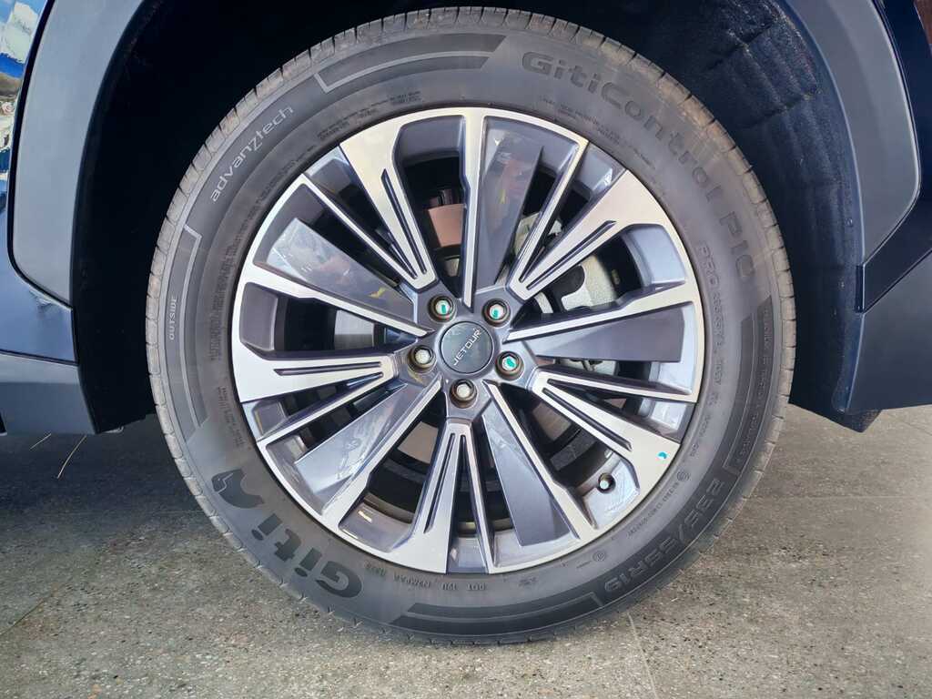 JETOUR DASHING DASHING 1.5T MOMENTUM