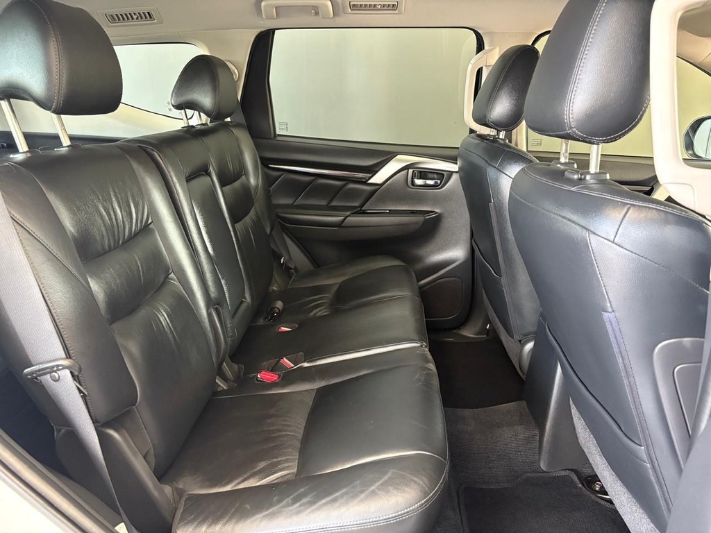 MITSUBISHI PAJERO PAJERO SPORT 2.4D 4X4 A/T