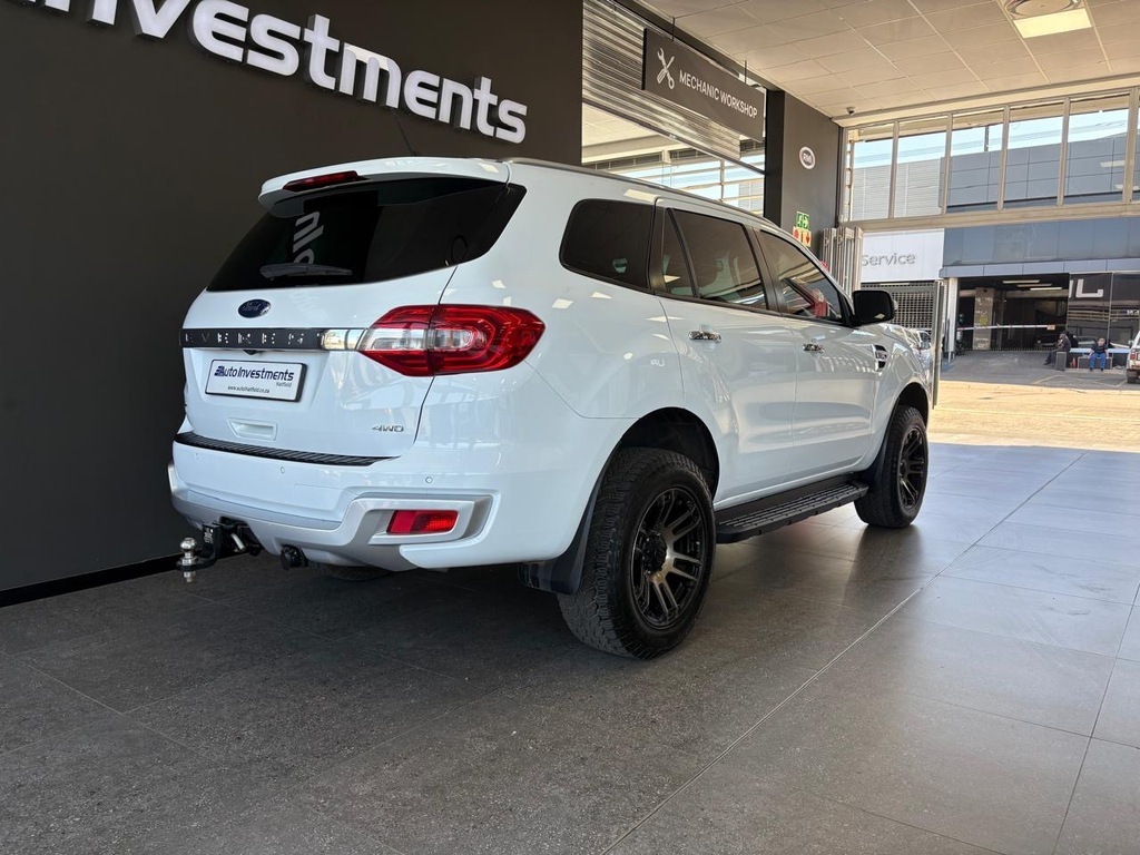 FORD EVEREST EVEREST 3.2 TDCi XLT 4X4 A/T - 5