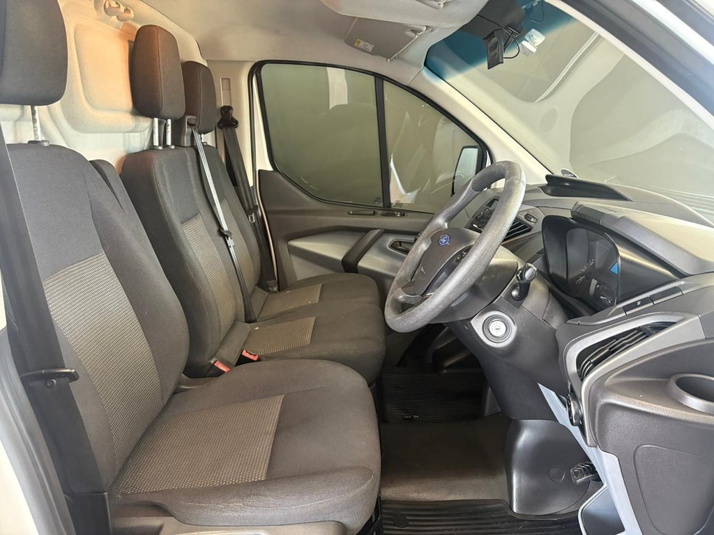 FORD TRANSIT TRANSIT CUSTOM 2.2TDCi AMBIENTE LWB 92KW F/C P/V