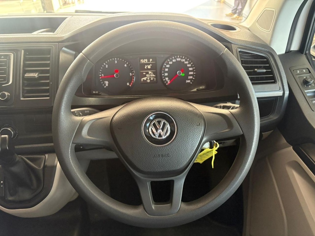 VOLKSWAGEN T6 T6 KOMBI 2.0 TDi DSG 103kw (TRENDLINE)