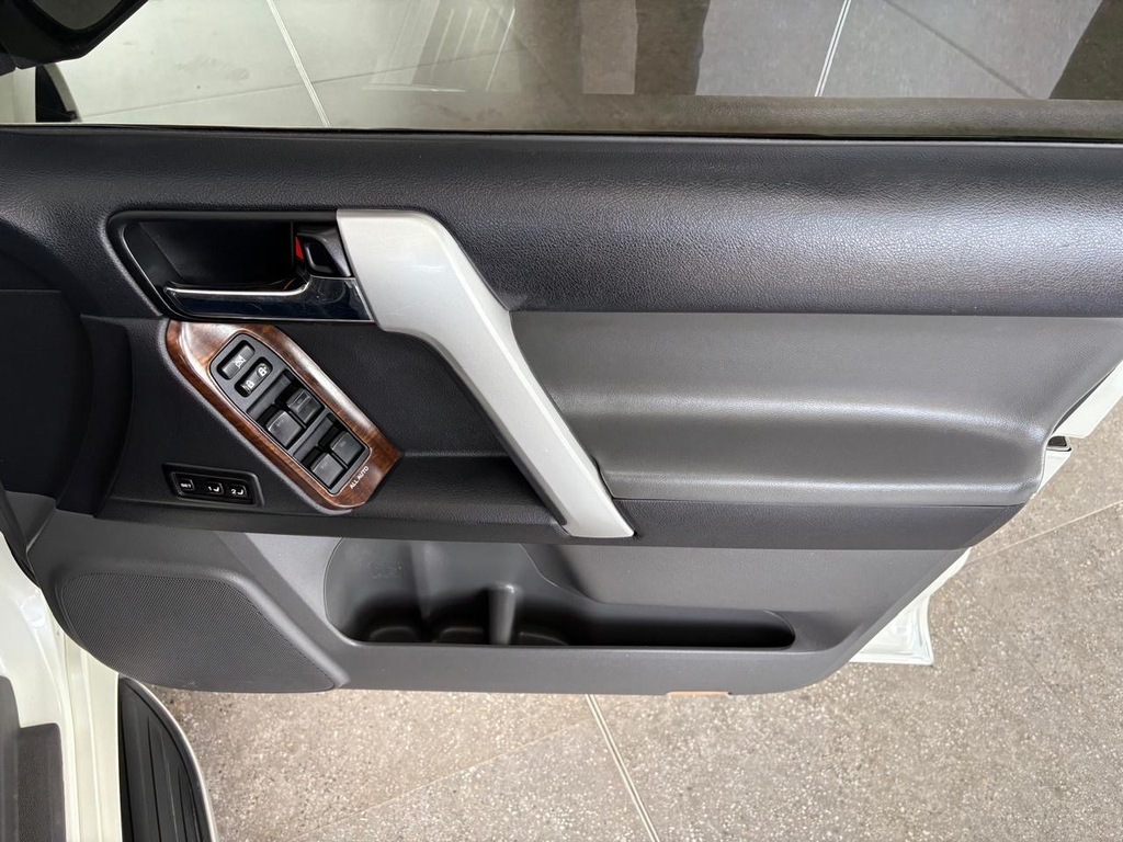 TOYOTA PRADO PRADO VX 3.0 TDi A/T - 19