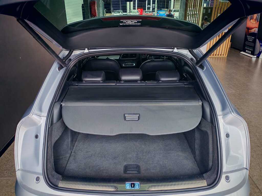 AUDI Q3 Q3 1.4T FSI STRONIC (110KW)