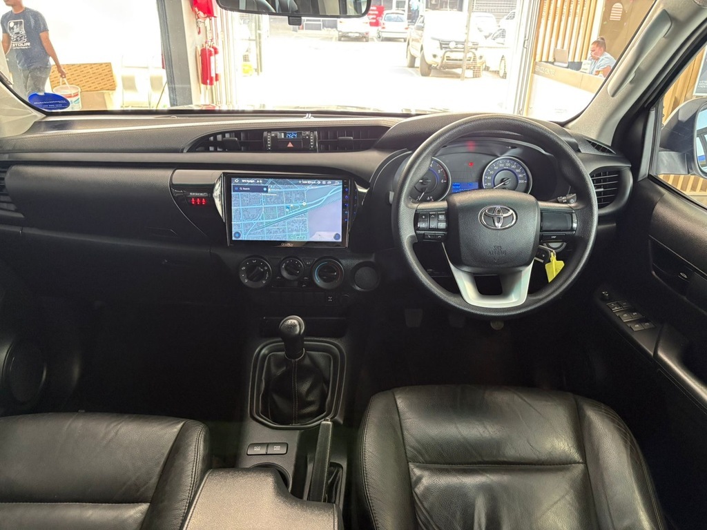 TOYOTA HILUX HILUX 2.4 GD-6 RB SRX P/U D/C