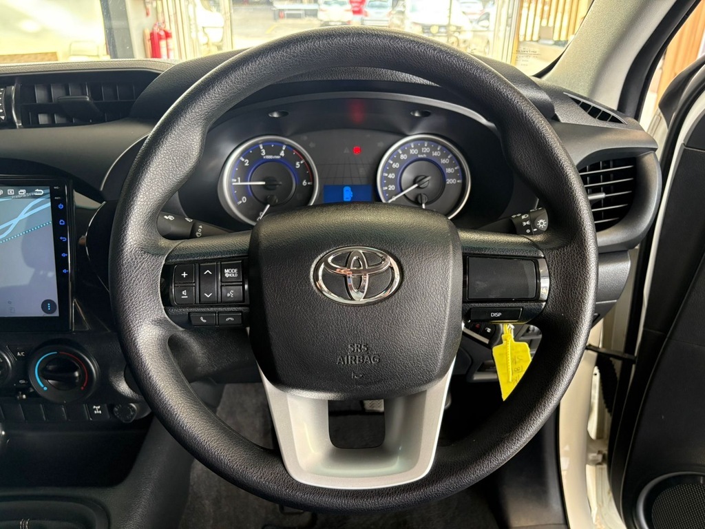 TOYOTA HILUX HILUX 2.4 GD-6 RB SRX P/U D/C
