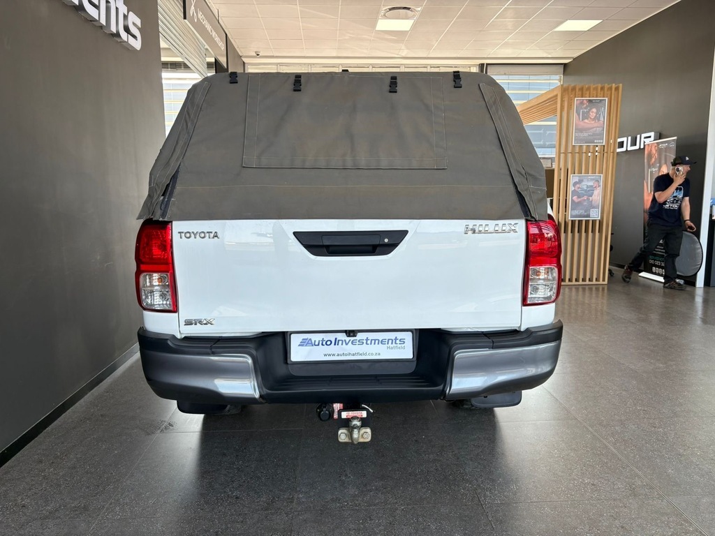 TOYOTA HILUX HILUX 2.4 GD-6 RB SRX P/U D/C