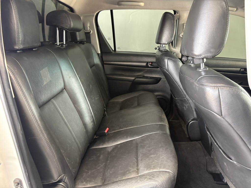 TOYOTA HILUX HILUX 2.4 GD-6 RB SRX P/U D/C