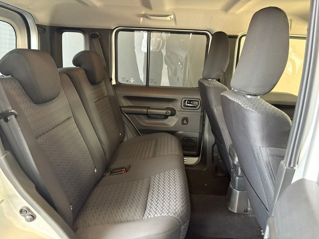 SUZUKI JIMNY JIMNY 1.5 GLX A/T 5DR