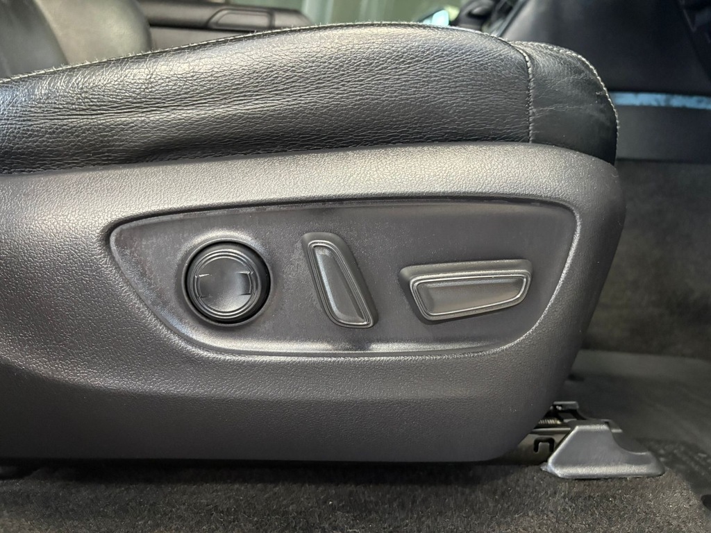 TOYOTA LAND CRUISER LANDCRUISER 300 V6 3.3D GX-R