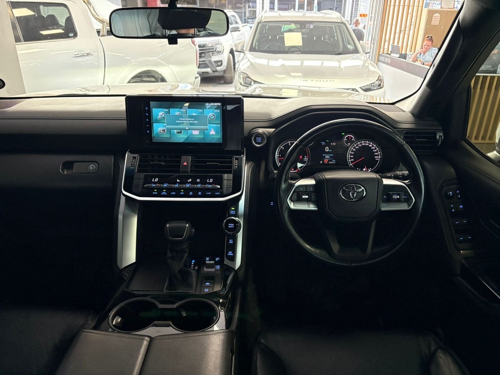 TOYOTA LAND CRUISER LANDCRUISER 300 V6 3.3D GX-R