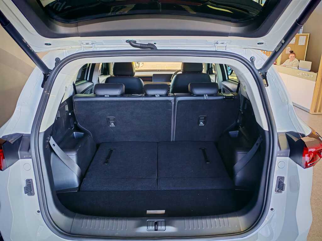 JETOUR X70 X70 PLUS 1.5T DELUXE - 7