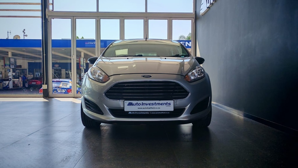 FORD FIESTA FIESTA 1.4 AMBIENTE 5 Dr