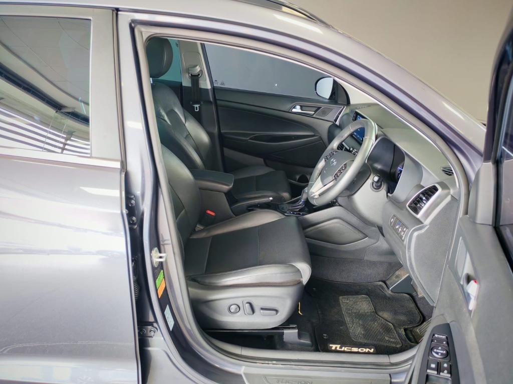 HYUNDAI TUCSON TUCSON 2.0 ELITE A/T