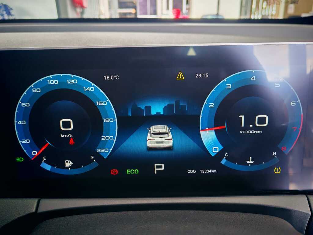 JETOUR DASHING DASHING 1.5T MOMENTUM