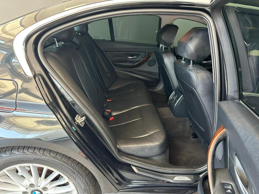 BMW 3 SERIES 320i LUXURY LINE A/T (F30)