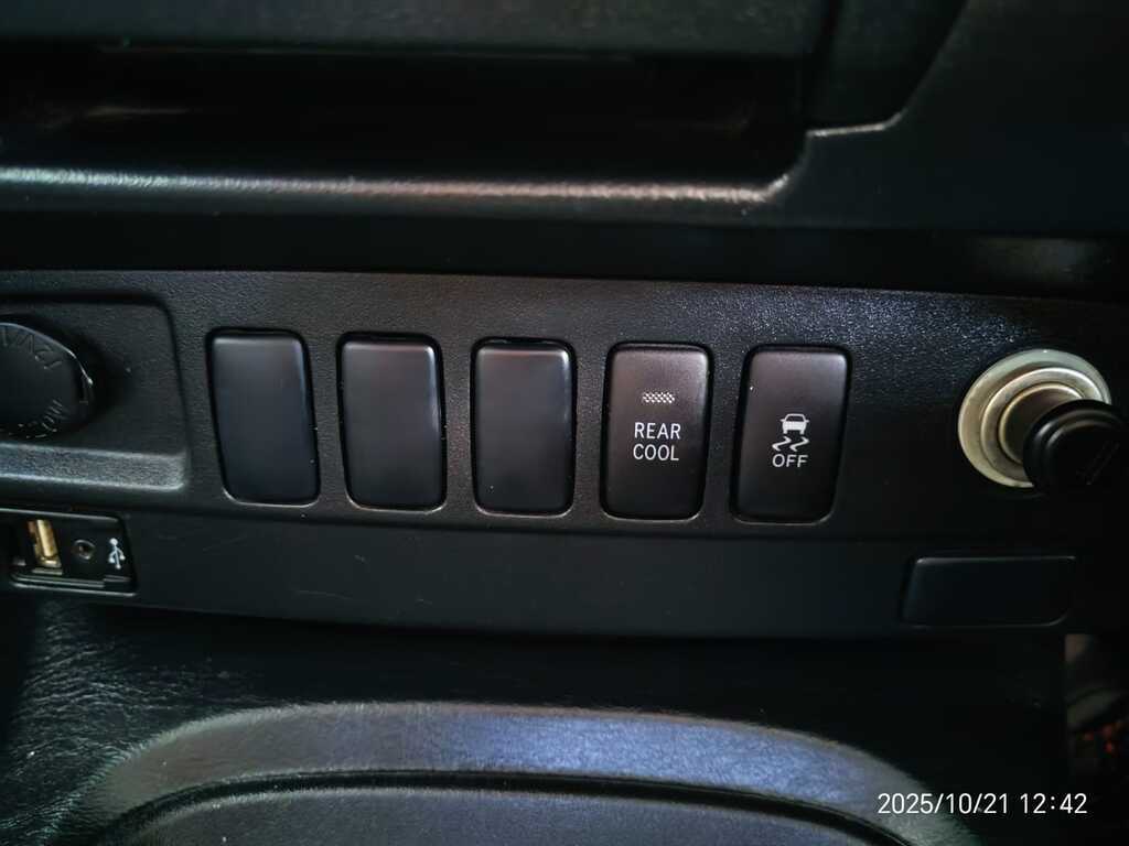 TOYOTA FORTUNER FORTUNER 3.0D-4D R/B