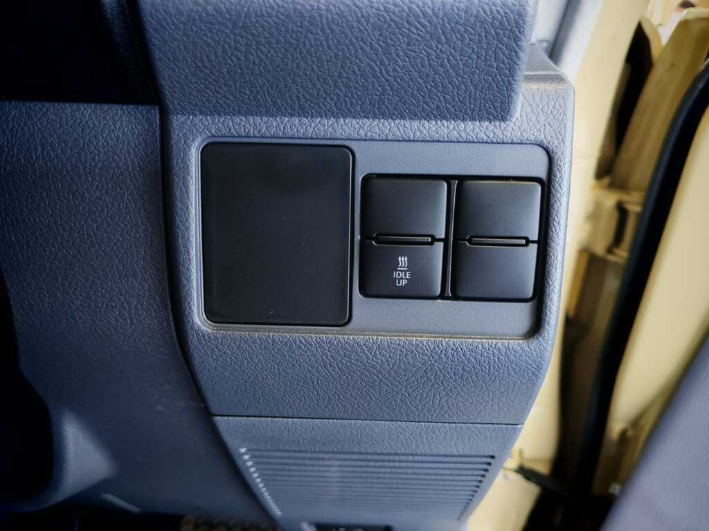 TOYOTA LAND CRUISER PICK UP LAND CRUISER 79 2.8 GD-6 P/U D/C A/T
