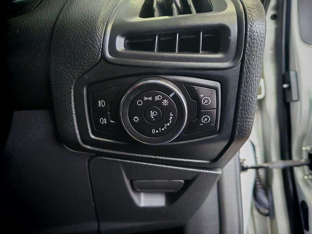 FORD FOCUS FOCUS 2.0 TDCi TREND POWERSHIFT 5DR - 11