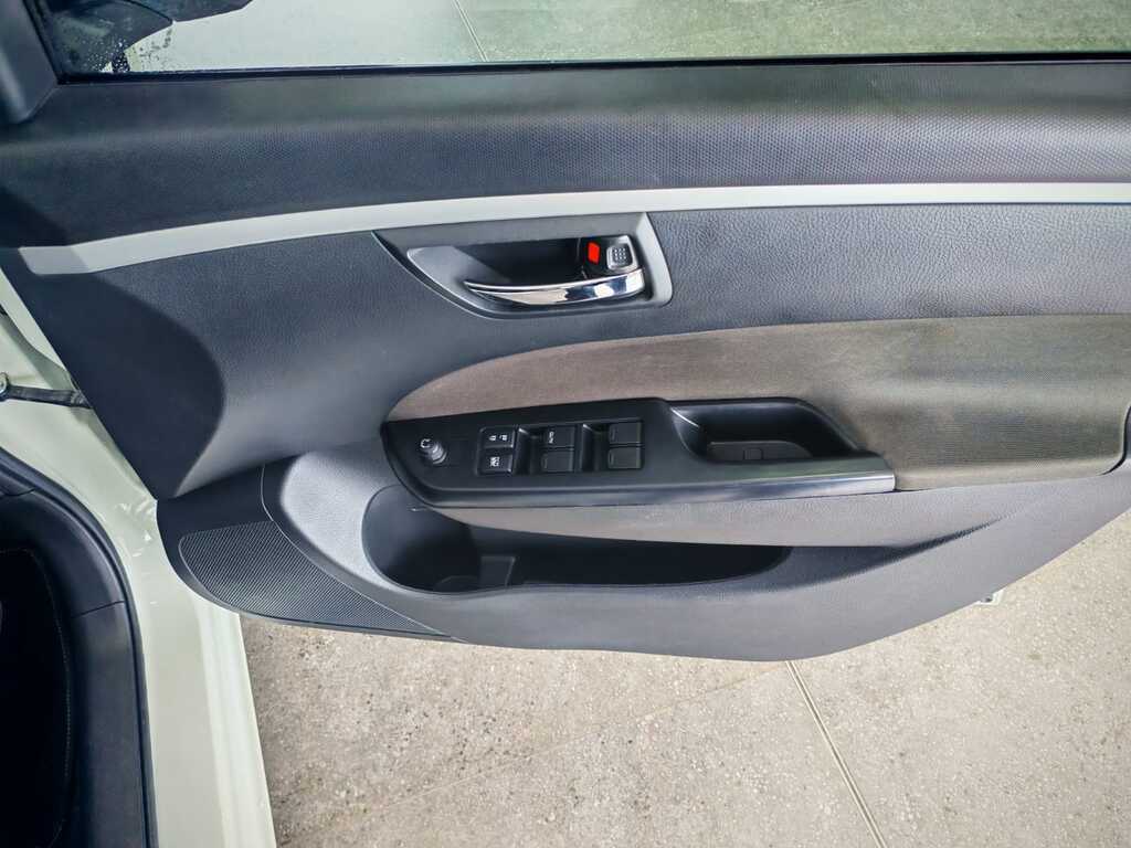 SUZUKI SWIFT SWIFT 1.2 GL A/T - 12