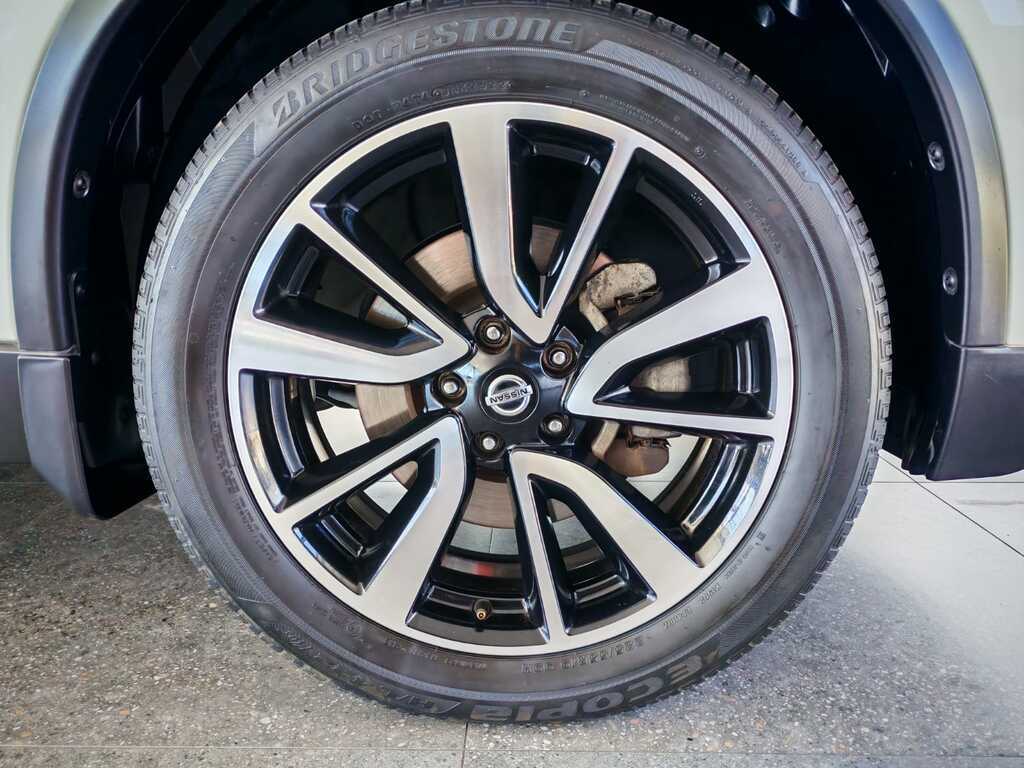 NISSAN X TRAIL X TRAIL 2.5 TEKNA 4X4 CVT 7S