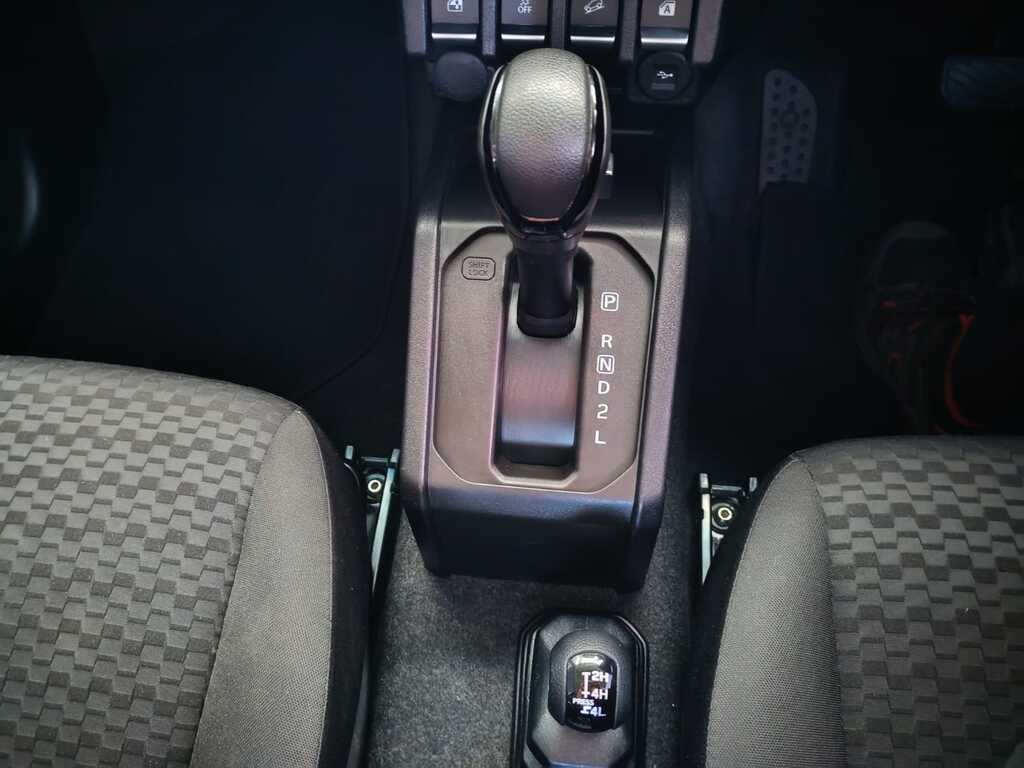 SUZUKI JIMNY JIMNY 1.5i GLX AT