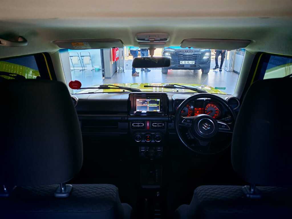 SUZUKI JIMNY JIMNY 1.5i GLX AT