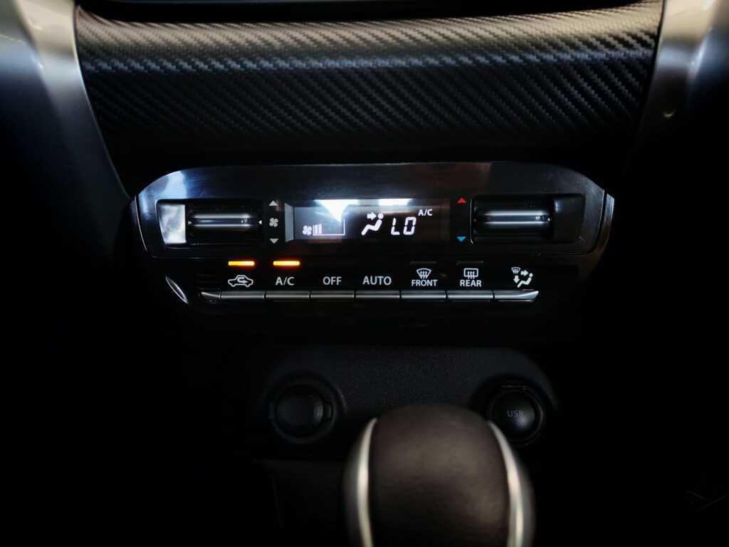 TOYOTA STARLET STARLET CROSS 1.5Xs A/T - 10