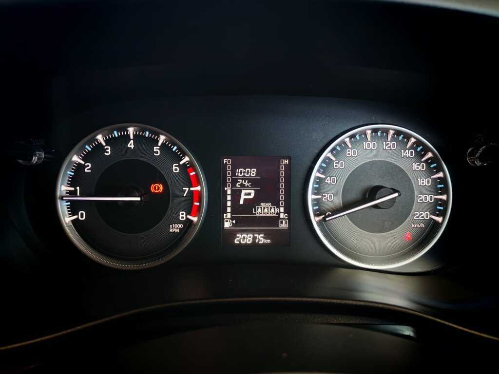 TOYOTA STARLET STARLET CROSS 1.5Xs A/T - 11