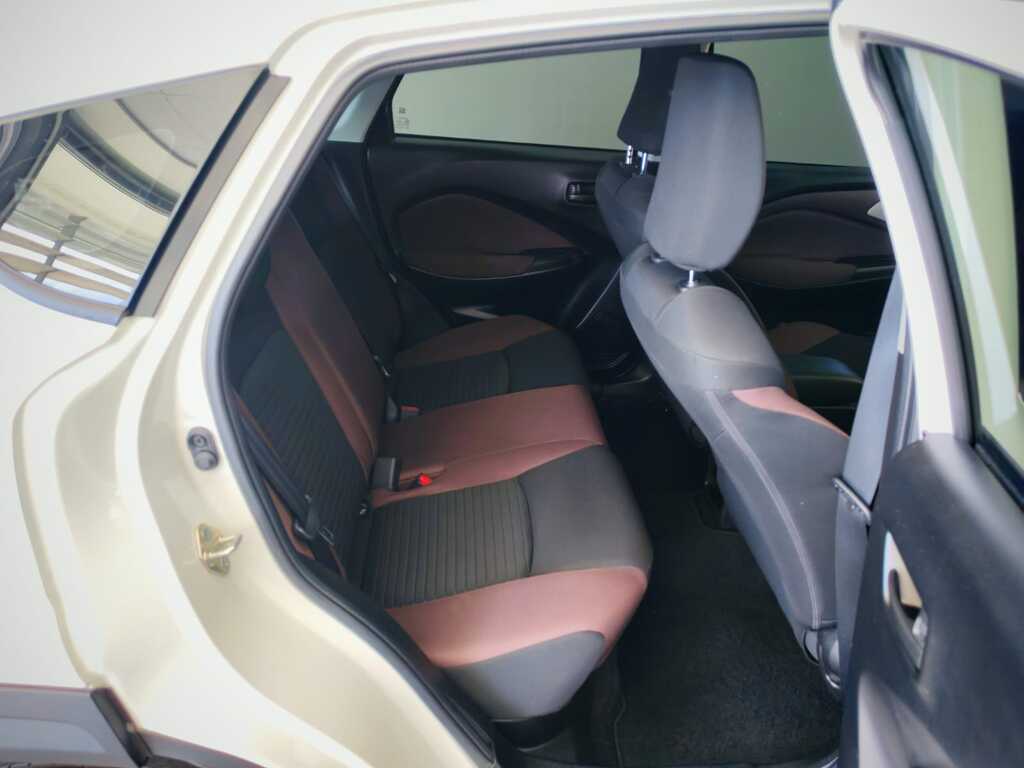 TOYOTA STARLET STARLET CROSS 1.5Xs A/T - 7