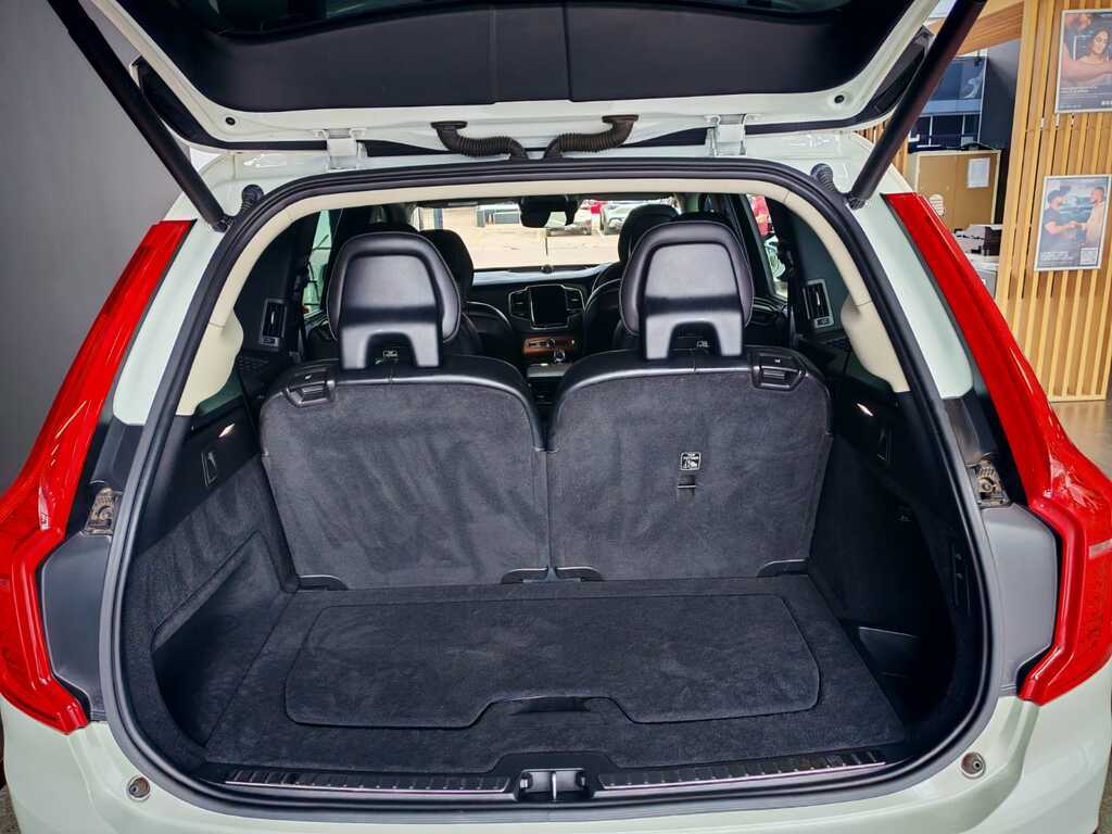 VOLVO XC90 XC90 T8 R-DESIGN/PLUS DARK AWD (PHEV)