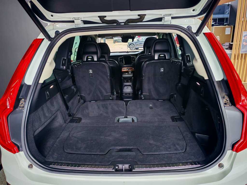 VOLVO XC90 XC90 T8 R-DESIGN/PLUS DARK AWD (PHEV)