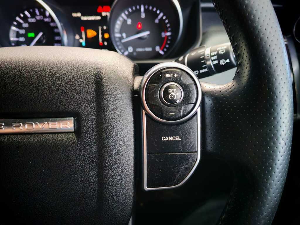 LAND ROVER RANGE ROVER RANGE ROVER SPORT 3.0 SDV6 SE