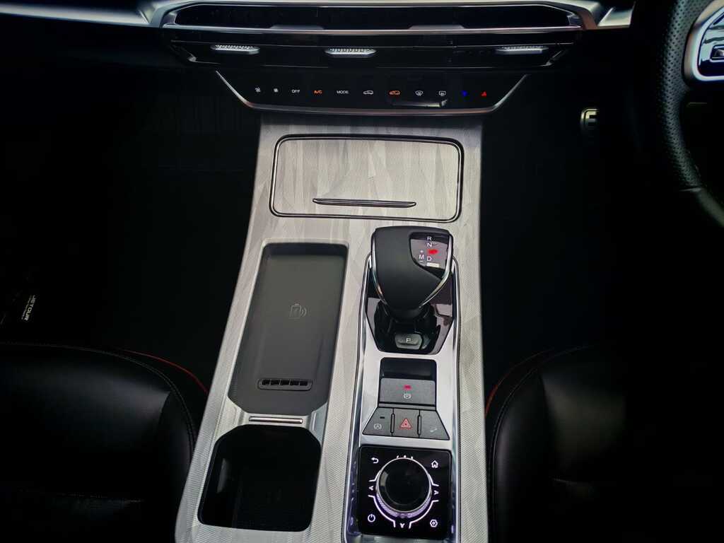 JETOUR X70 X70 PLUS 1.5T MOMENTUM