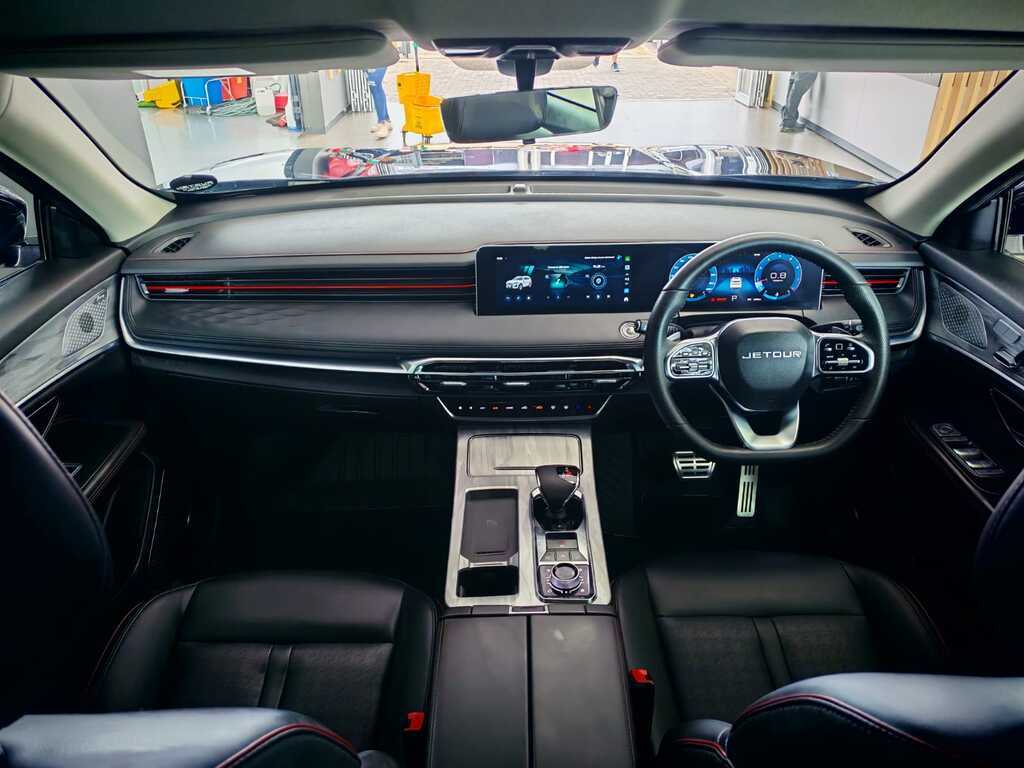 JETOUR X70 X70 PLUS 1.5T MOMENTUM