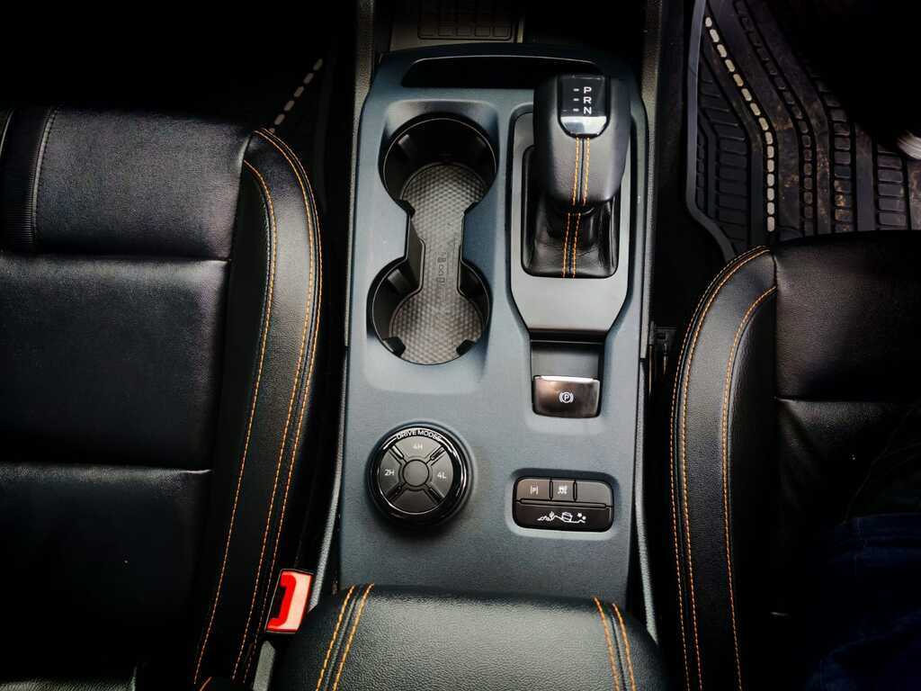 FORD RANGER RANGER 2.0D BI-TURBO WILDTRAK 4X4 A/T D/C P/U - 20