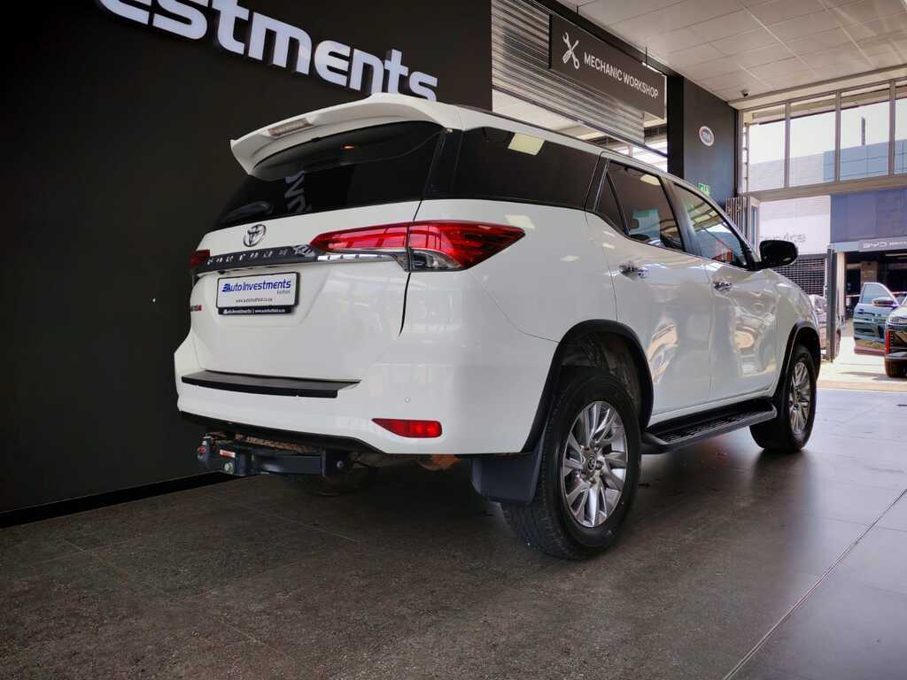 TOYOTA FORTUNER FORTUNER 2.8GD-6 R/B A/T